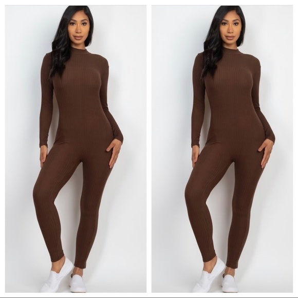 NEW TRENDY BASIC COFFEE BROWN RIBBED MOCK NECK LONG SLEEVE JUMPSUIT ROMPER - Picture 1 of 4